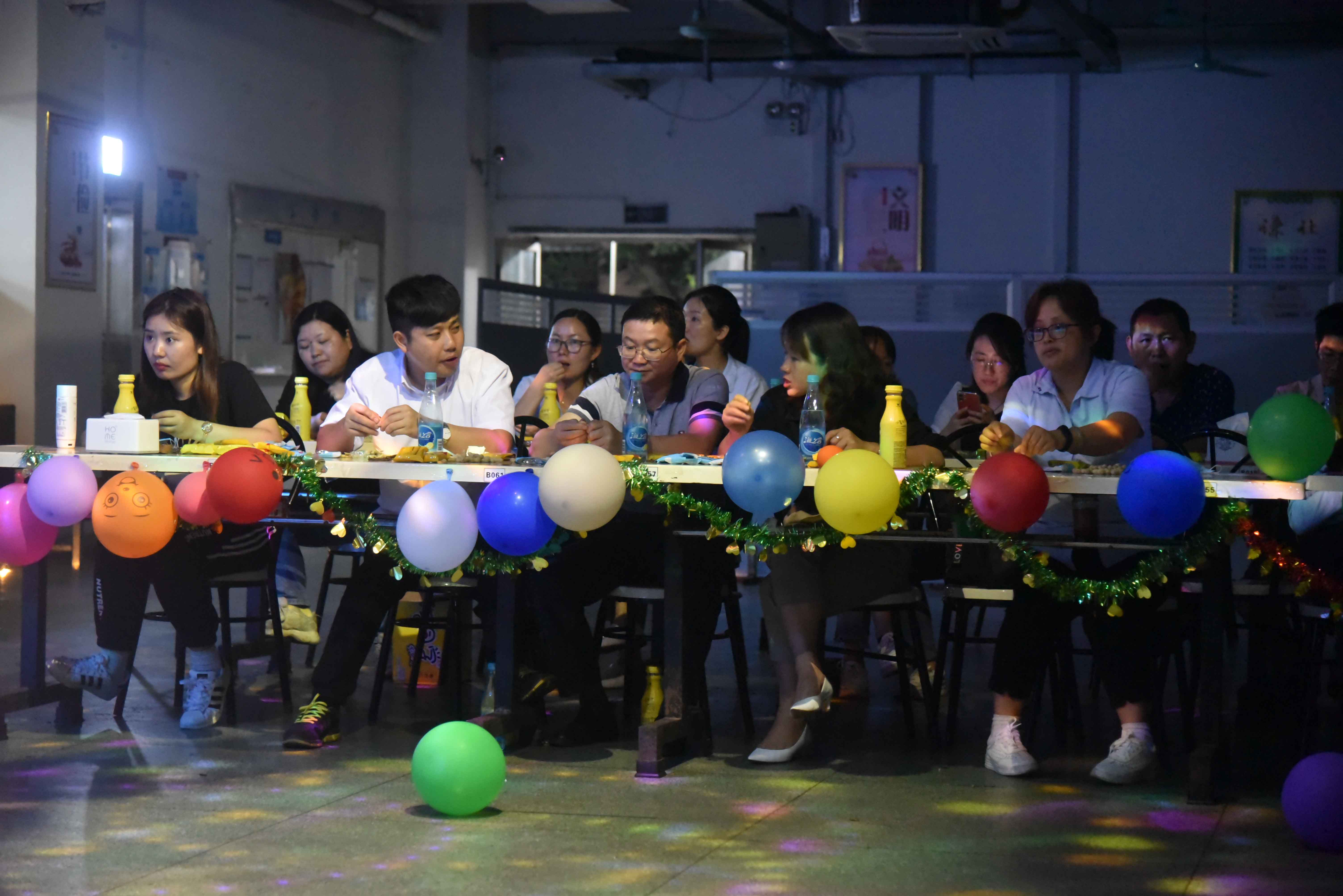 Z6��������ʱ��(�й���)�ٷ���վ