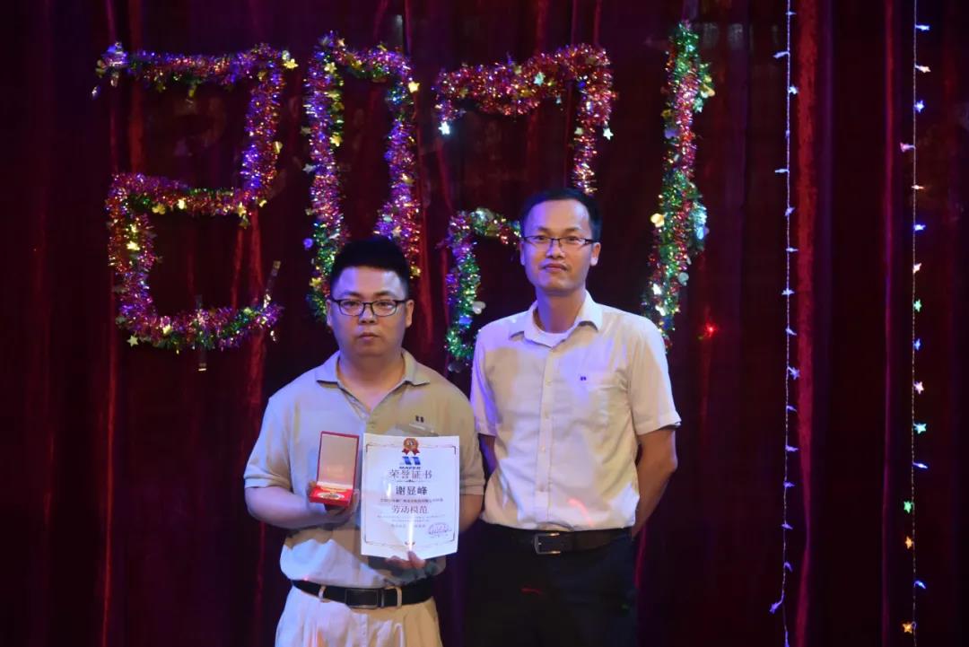 Z6��������ʱ��(�й���)�ٷ���վ