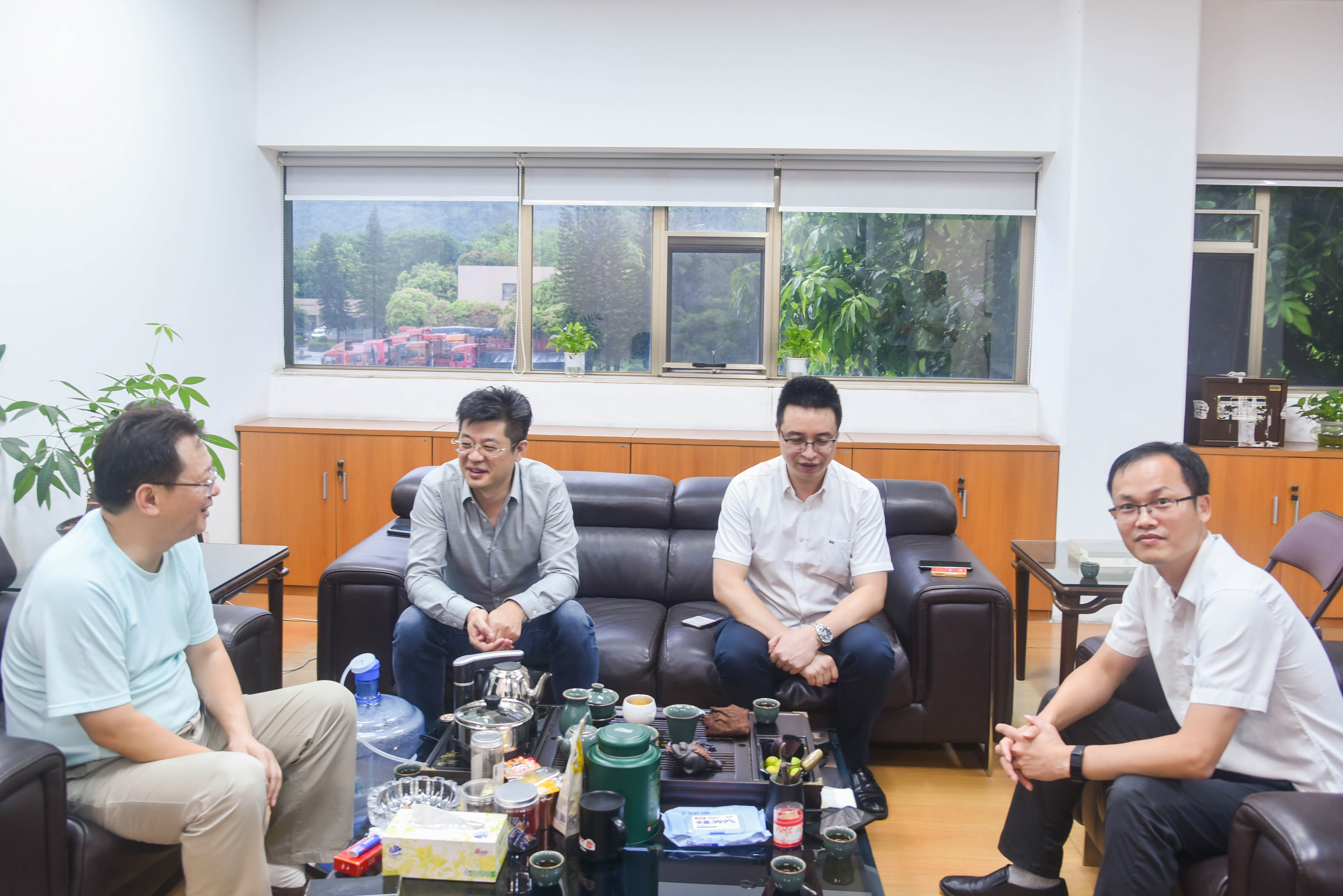 Z6��������ʱ��(�й���)�ٷ���վ